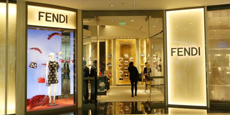 Fendi em Marcas de Perfumes Fendi