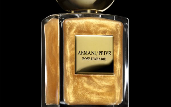 Armani lança perfume com partículas de ouro na sua composição em Noticias Armani lança perfume com partículas de ouro na sua composição
