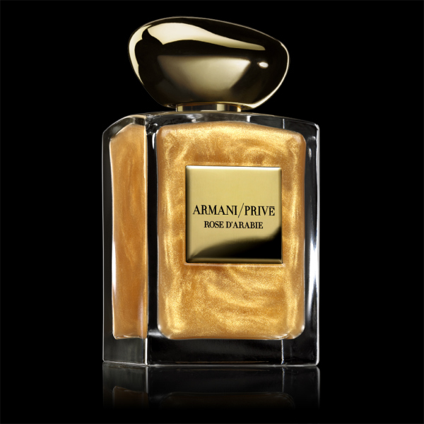 Armani lança perfume com partículas de ouro na sua composição