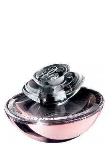 A função das flores na composição de um perfume em Curiosidades Insolence Guerlain