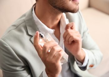 Perfumes Masculinos que Marcaram Época: Um Mergulho na História