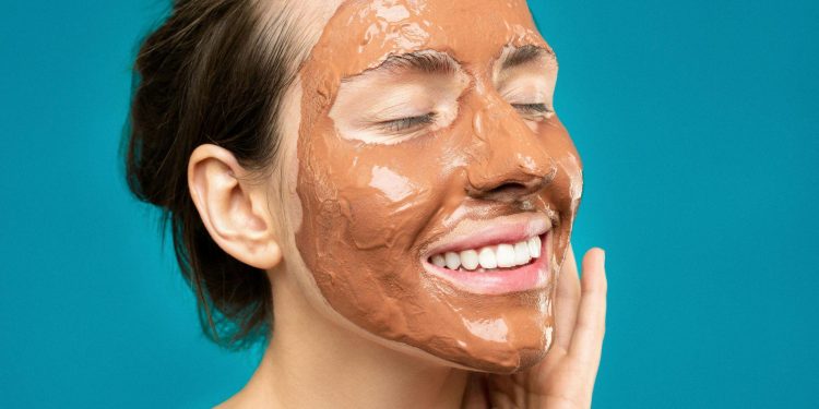 Máscaras faciais coreanas: quais os tipos e como escolher a melhor para si?