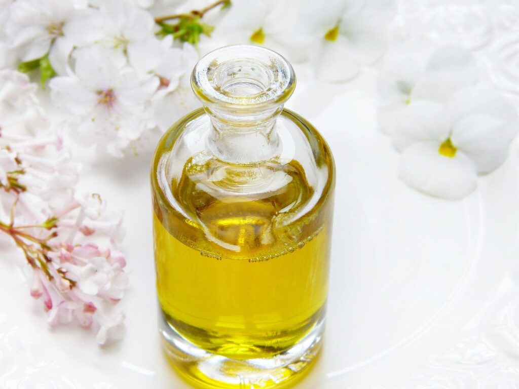 Perfumes Pessoais vs. Aromas de Ambiente: Diferenças e Como Usá-los no Dia a Dia em Novidades essencia