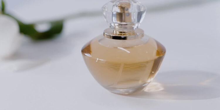 Melhores Agências de Sourcing no Vietnã para a Indústria de Perfumes: Produção, Private Label e Fabricação Terceirizada em Noticias Melhores Agências de Sourcing no Vietnã para a Indústria de Perfumes: Produção, Private Label e Fabricação Terceirizada